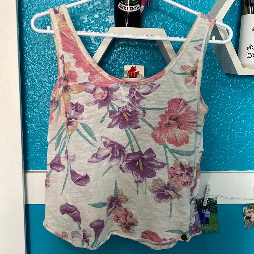 Floral tank top